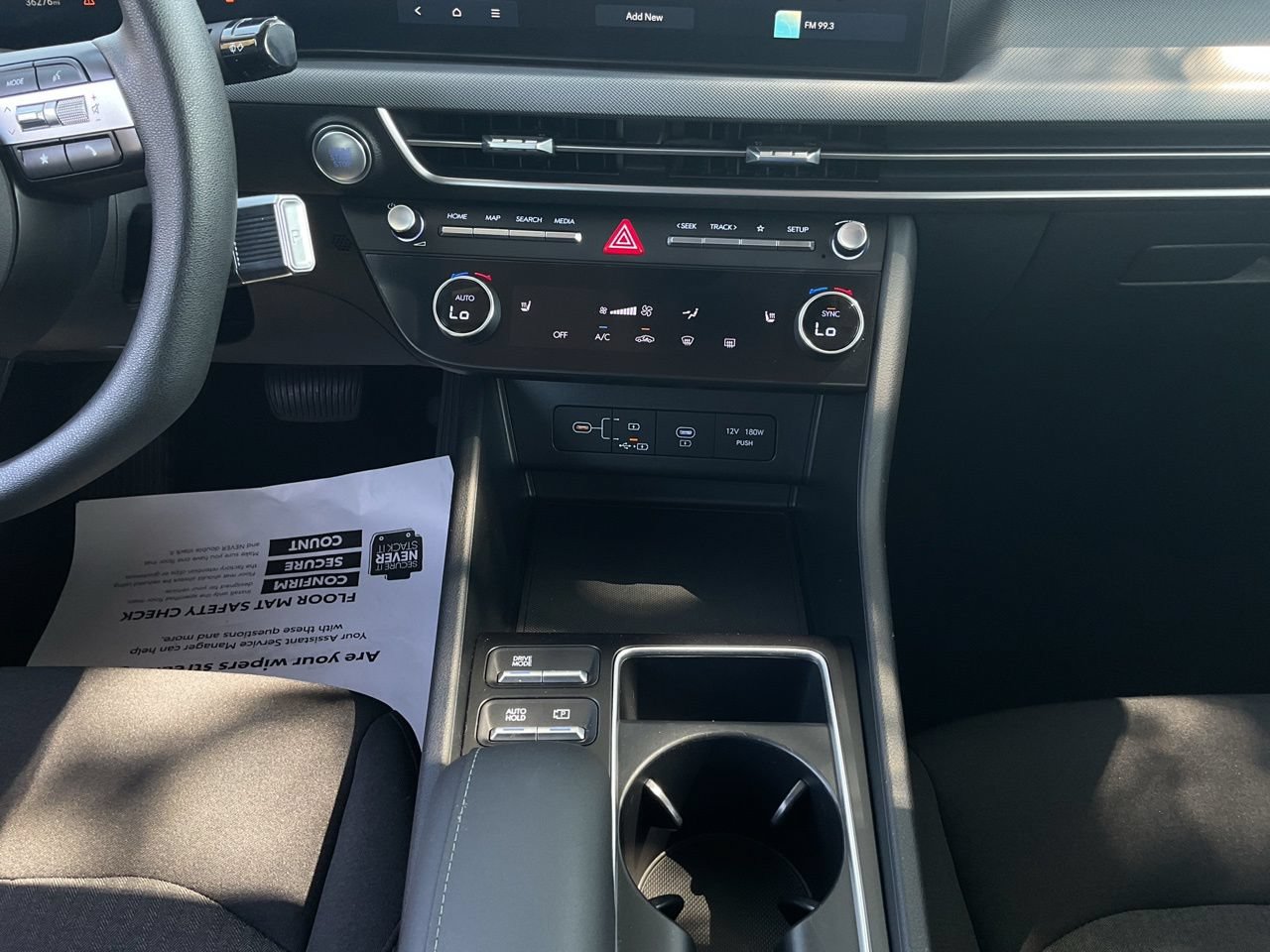 Used 2025 Hyundai Sonata SEL FWD image 16