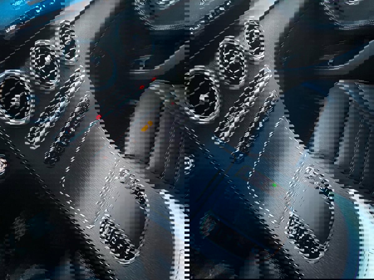 Used 2021 Mercedes-Benz GLC 43 AMG 4MATIC Coupe image 24