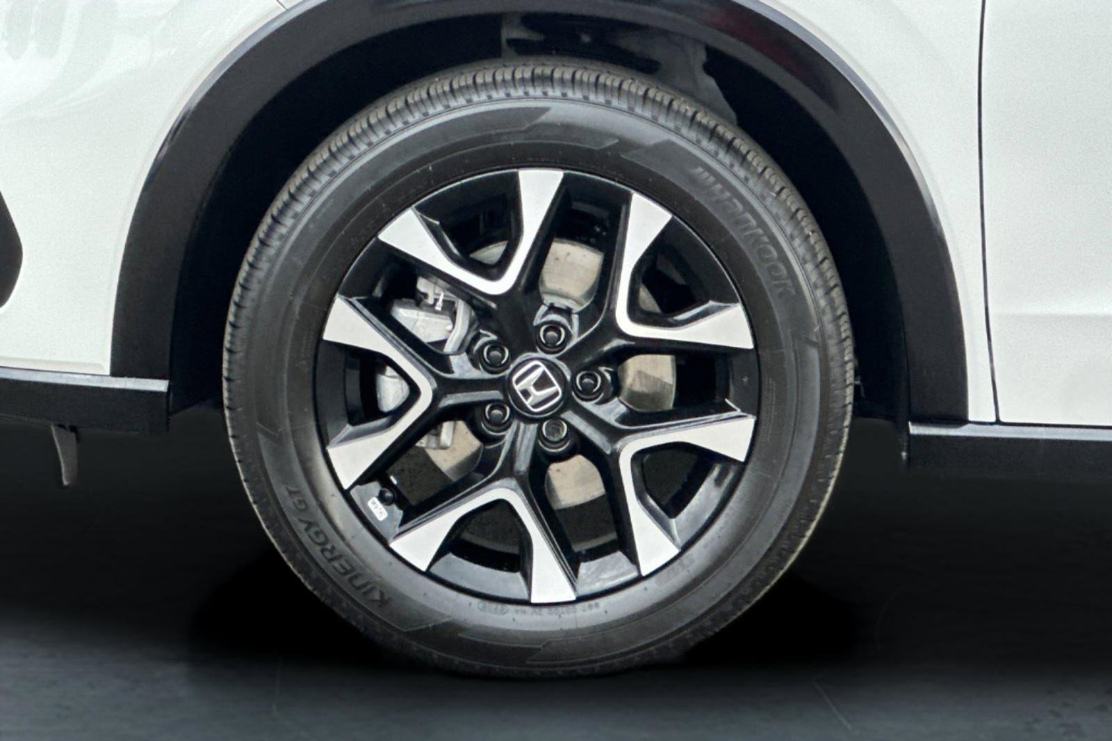 Certified 2026 Honda HR-V EX-L image 25