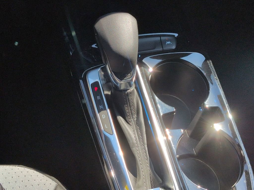 Certified 2025 Chevrolet Trax LT image 18