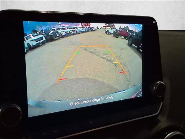 Used 2025 Nissan Sentra SV FWD image 13