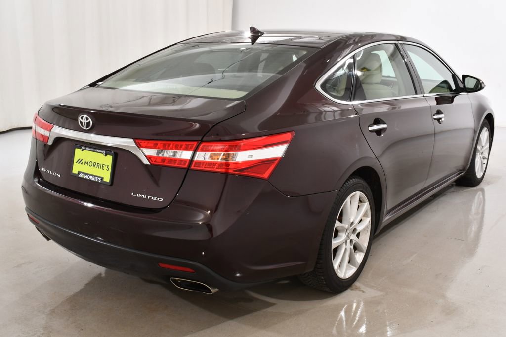 Used 2013 Toyota Avalon Limited image 12