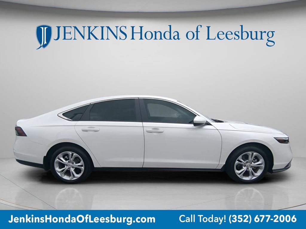 Certified 2025 Honda Accord LX image 3
