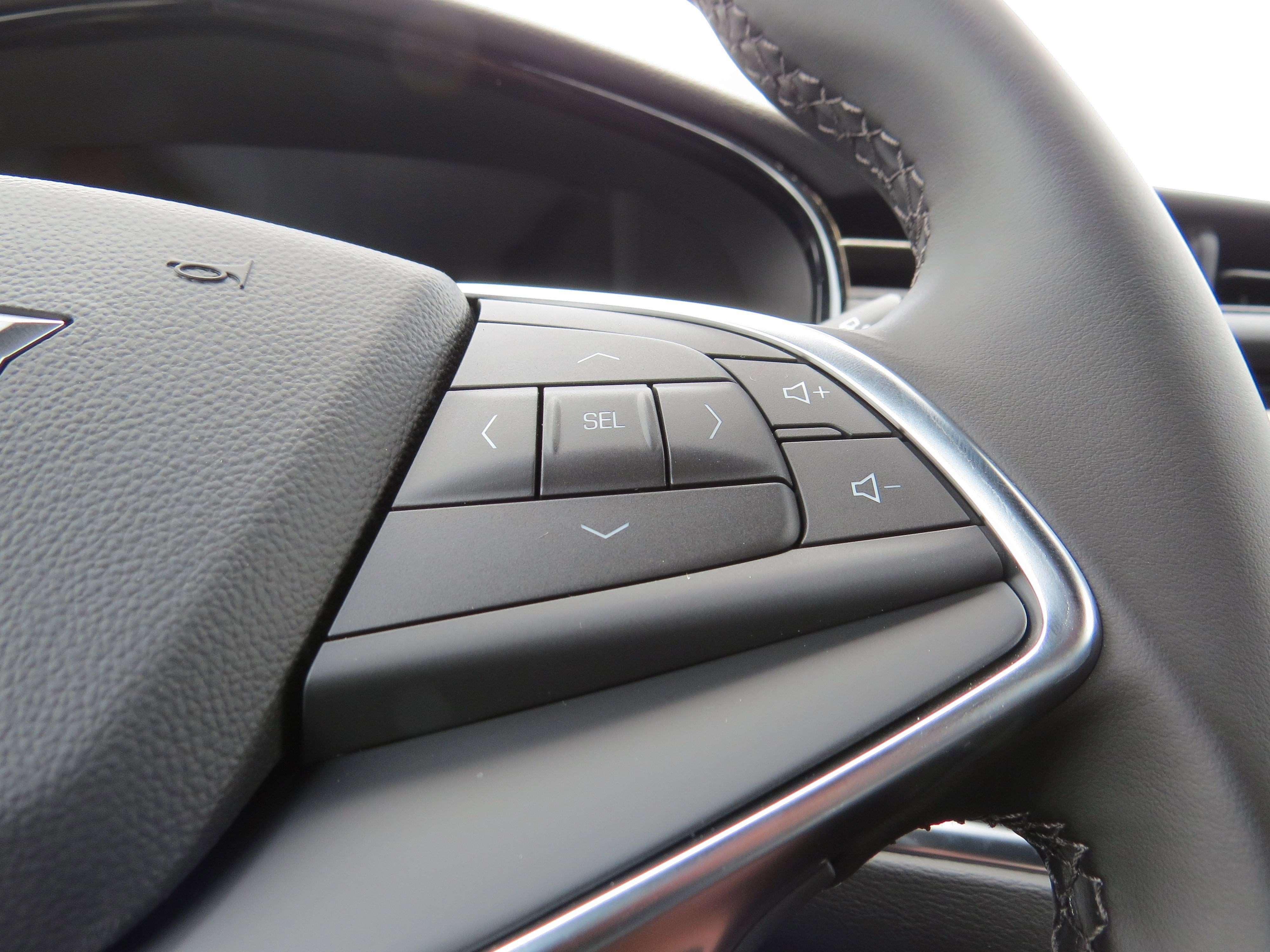 New 2025 Cadillac XT5 Luxury w/ LPO, Floor Liner Package image 22