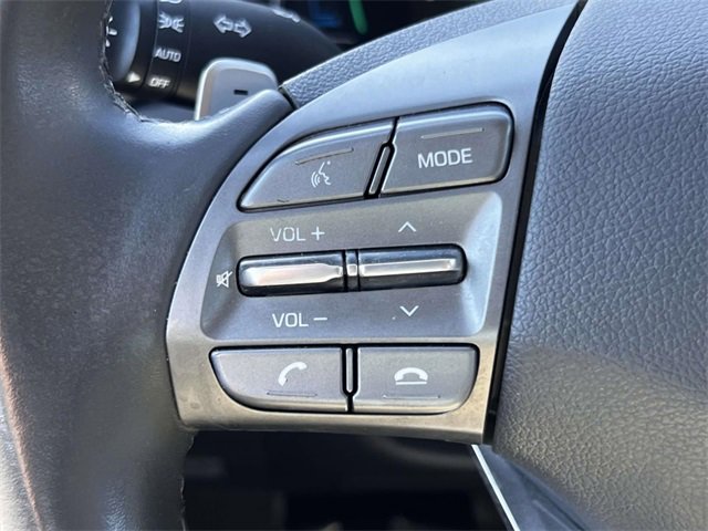 Used 2022 Hyundai Ioniq SEL image 25