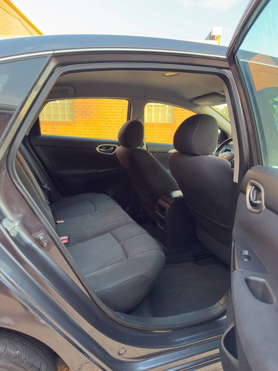 Used 2013 Nissan Sentra SR image 9