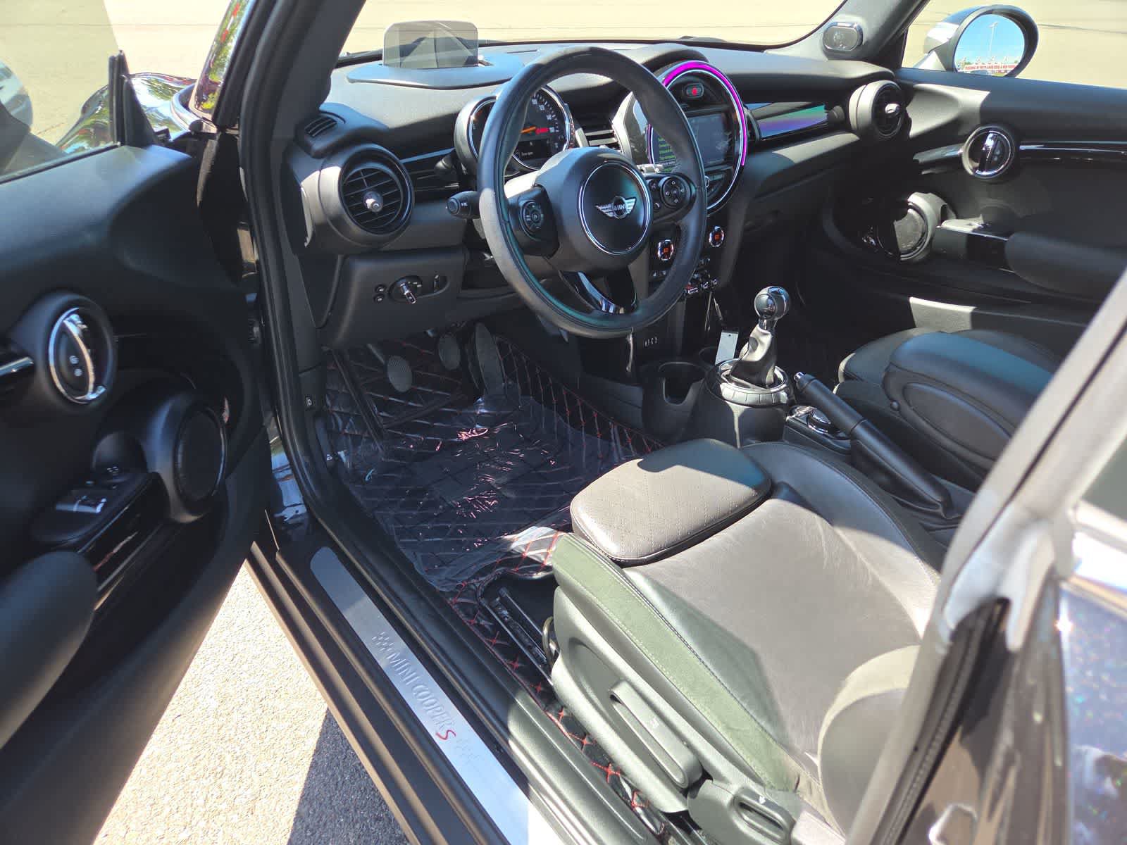 Used 2017 MINI Cooper S FWD image 10