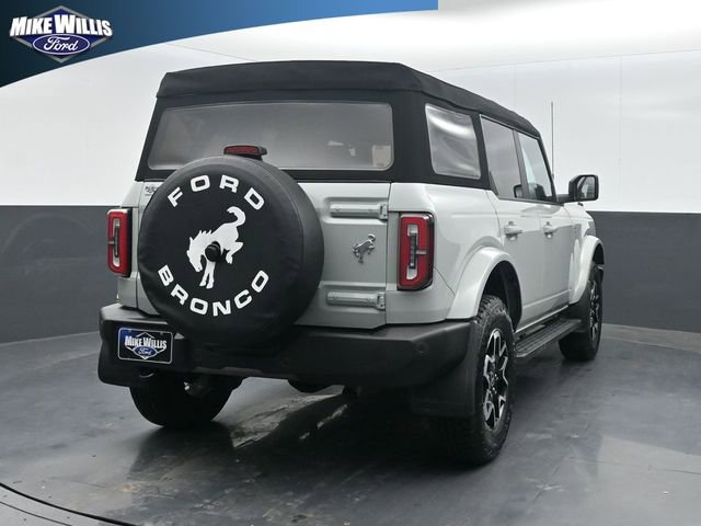 Used 2023 Ford Bronco Outer Banks AWD/4WD image 7