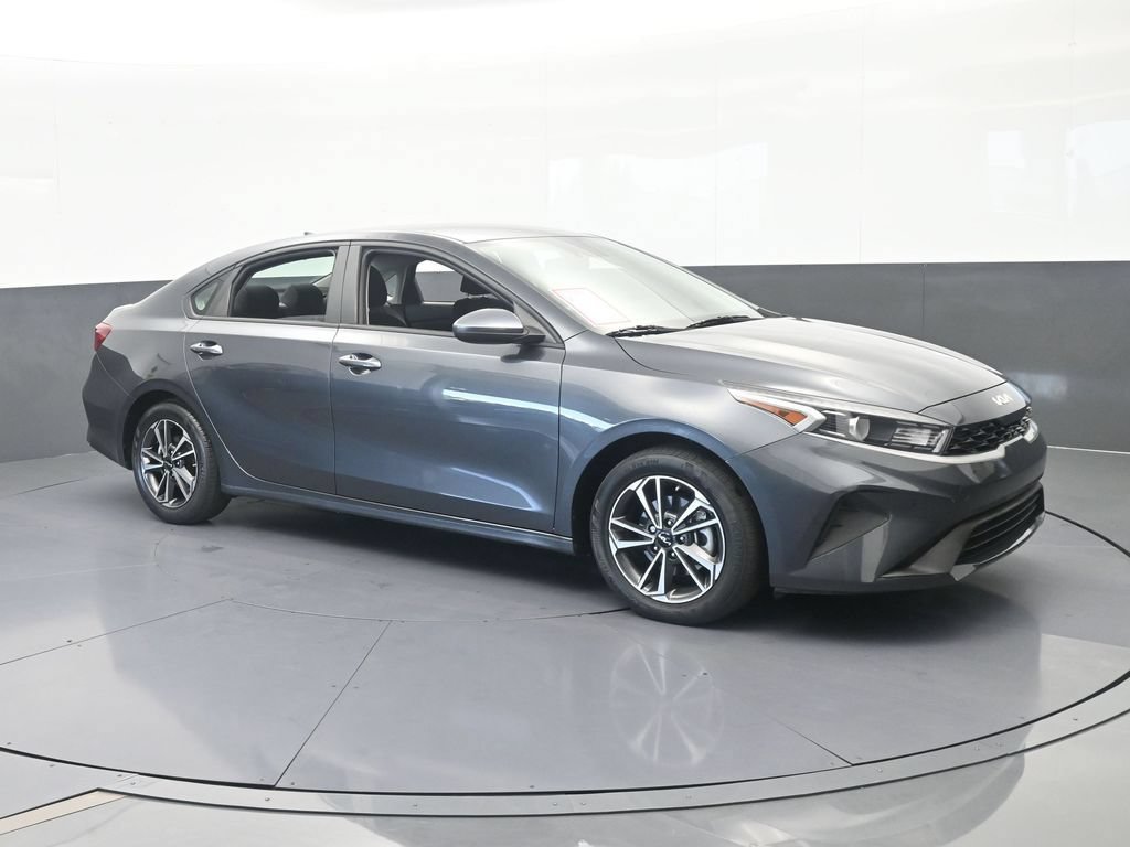 Used 2024 Kia Forte LXS FWD image 8