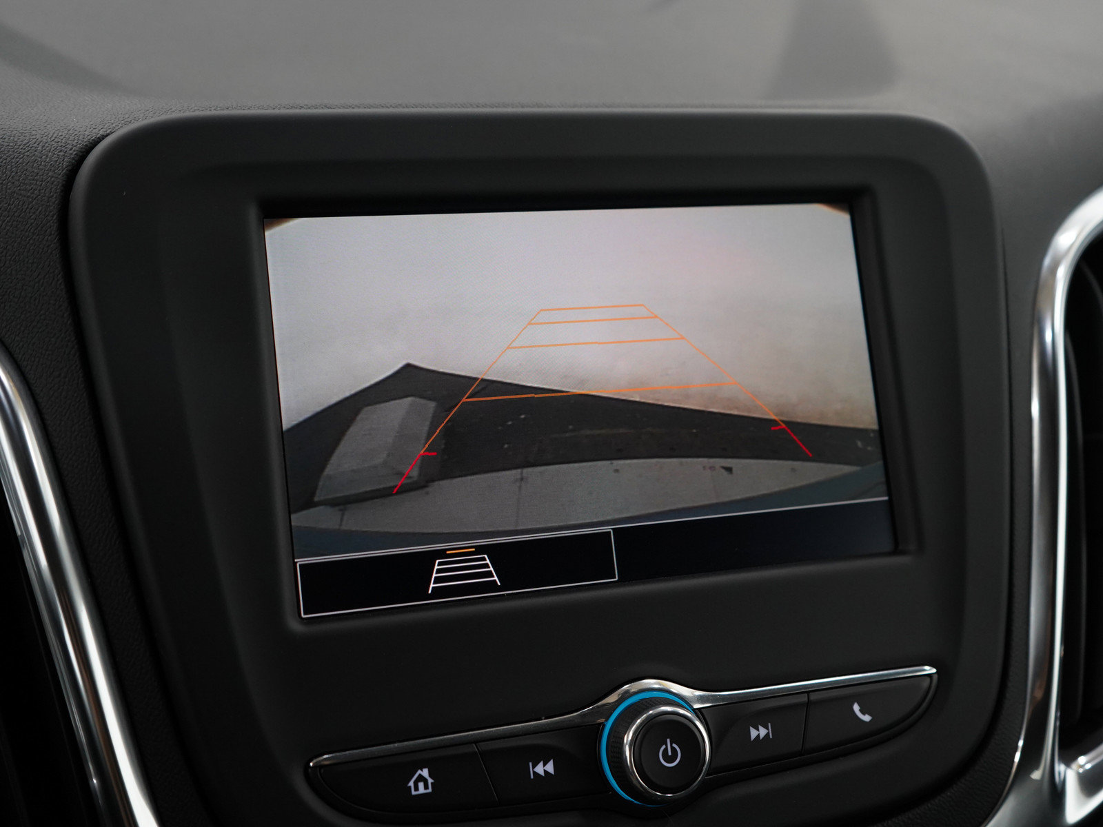 Used 2024 Chevrolet Equinox LT FWD image 22
