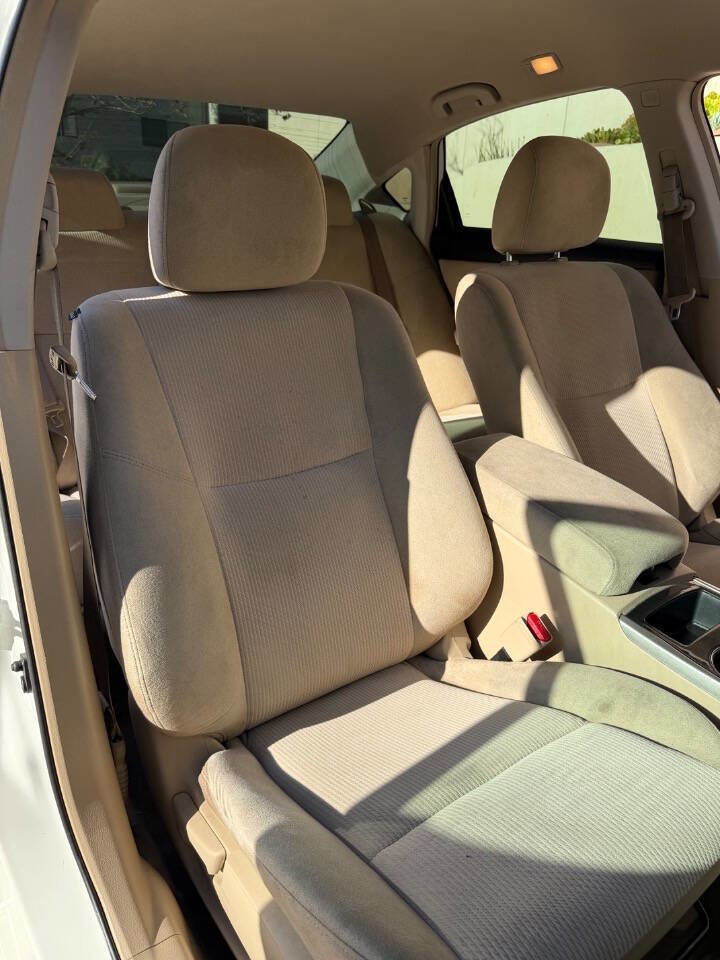 Used 2013 Nissan Altima 2.5 S FWD image 17