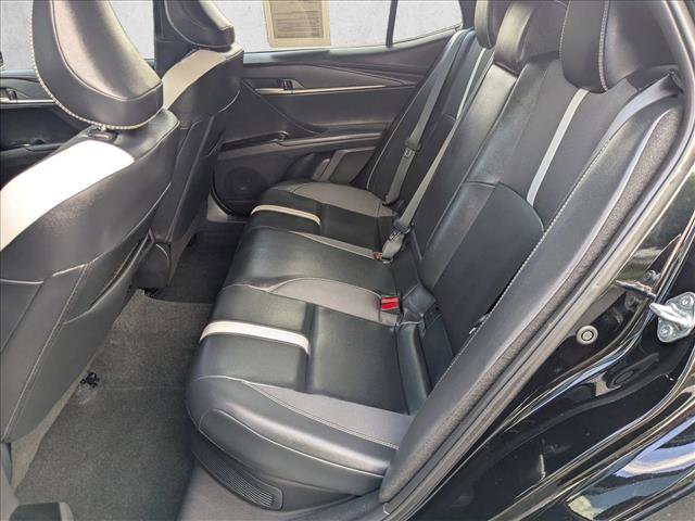 Used 2025 Toyota Camry SE FWD image 16