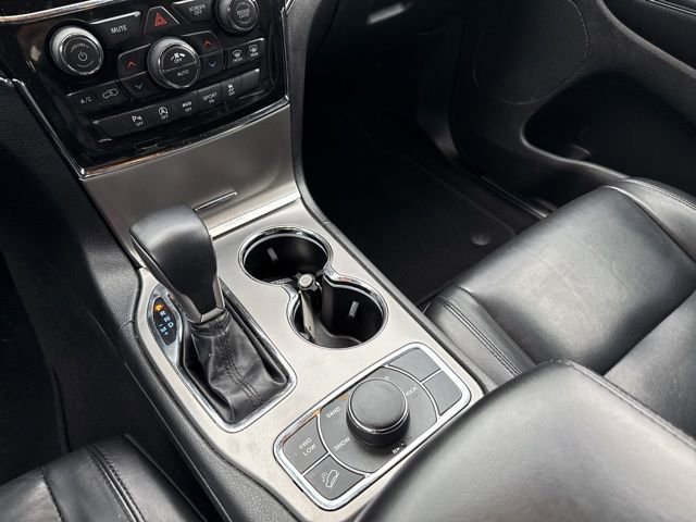 Used 2021 Jeep Grand Cherokee Limited w/ Trailer Tow Group IV image 23