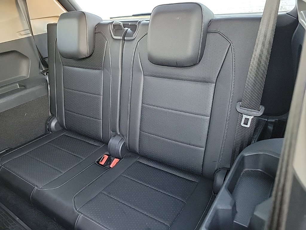 Used 2019 Volkswagen Tiguan SEL AWD/4WD image 15