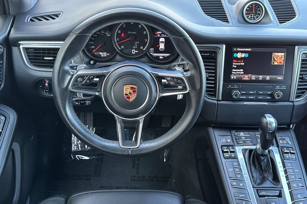 Used 2018 Porsche Macan Turbo AWD/4WD image 17