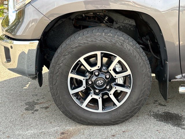 Used 2017 Toyota Tundra Limited AWD/4WD image 16
