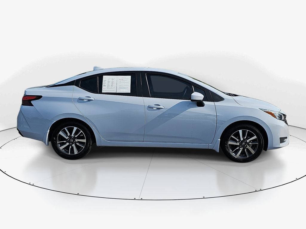 Used 2025 Nissan Versa SV w/ Trunk Package FWD image 5