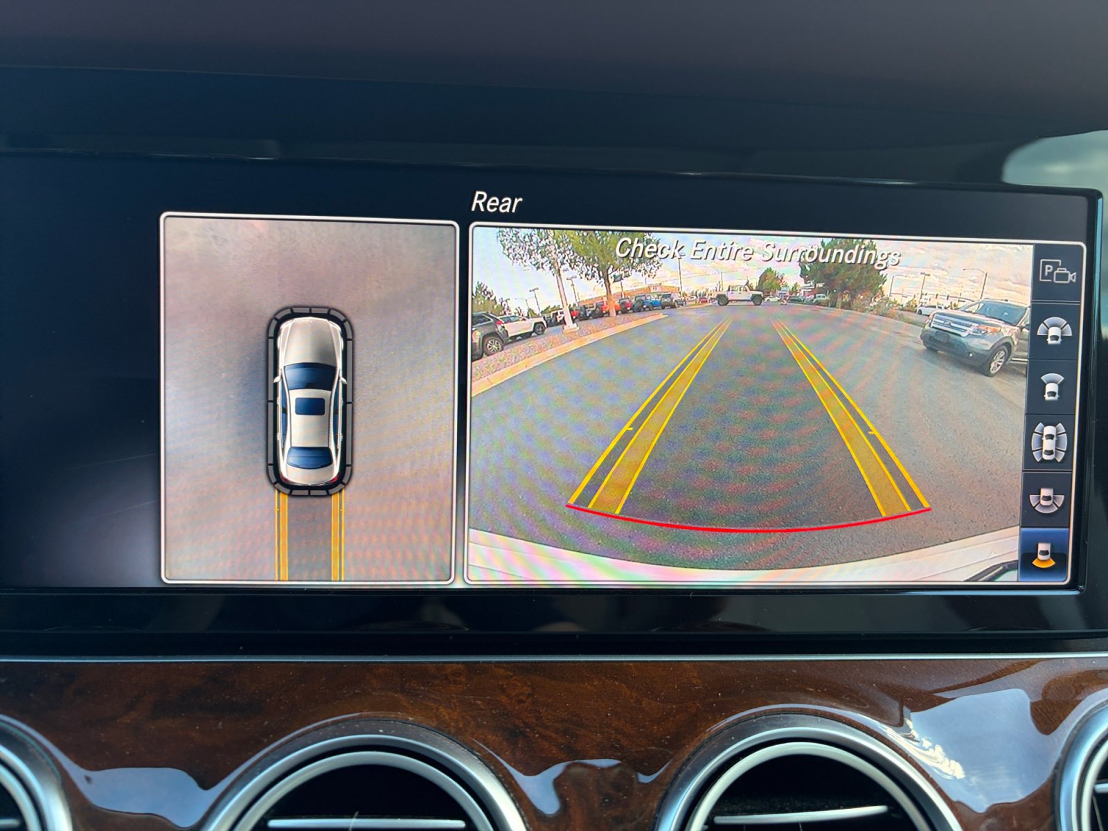 Used 2019 Mercedes-Benz E 300 4MATIC image 24