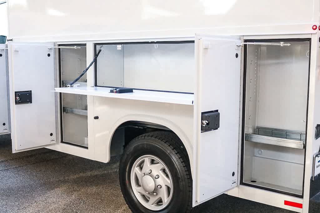 New 2026 Ford E-350 and Econoline 350 Super Duty w/ Power Equipment Group RWD image 22