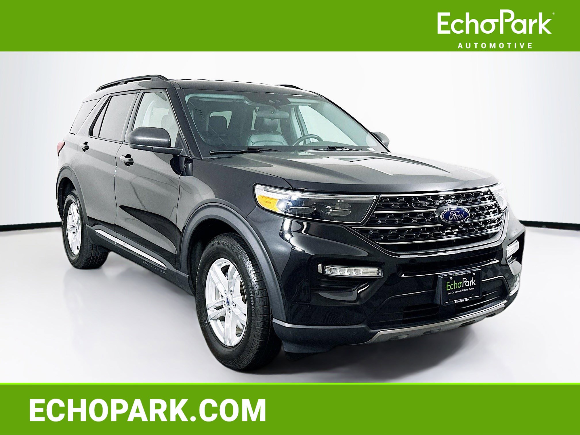Used 2024 Ford Explorer XLT w/ Equipment Group 202A image 1