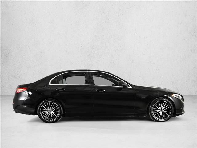 Used 2022 Mercedes-Benz C 300 4MATIC Sedan image 4