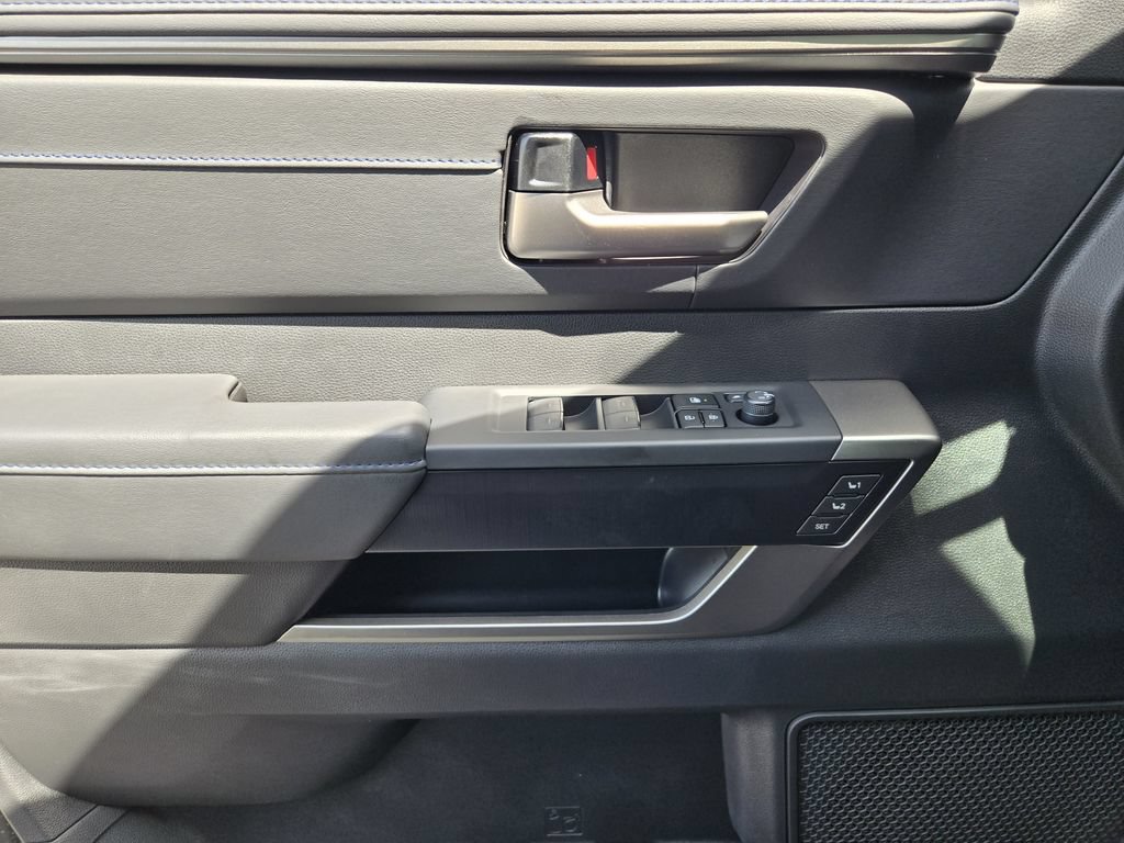 New 2026 Toyota Tundra Platinum AWD/4WD image 15