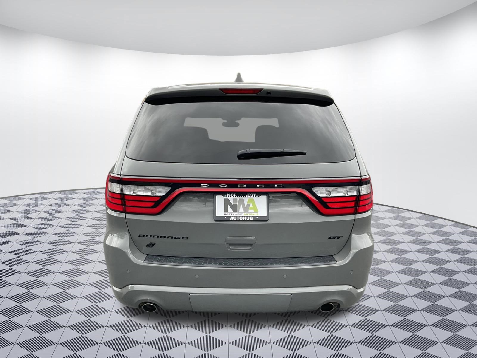 Used 2020 Dodge Durango GT w/ Blacktop Package image 4