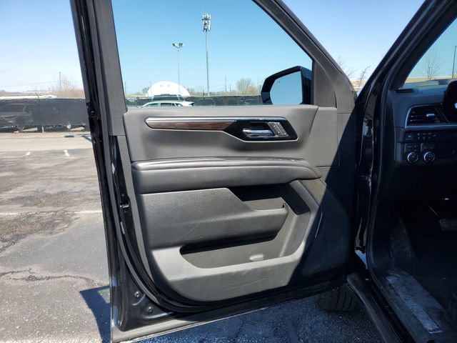 Used 2025 Chevrolet Tahoe Z71 AWD/4WD image 22