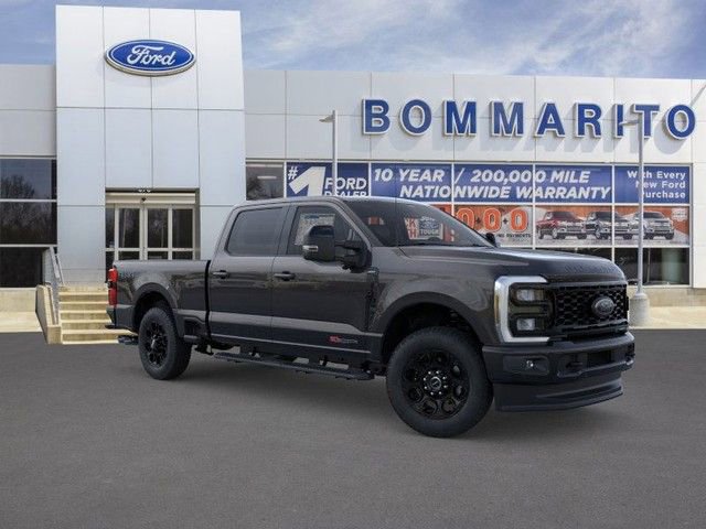 New 2026 Ford F250 Lariat w/ Black Appearance Package image 7