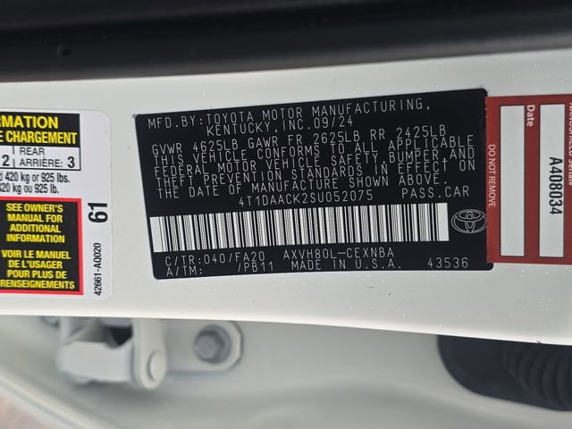 Used 2025 Toyota Camry LE image 34