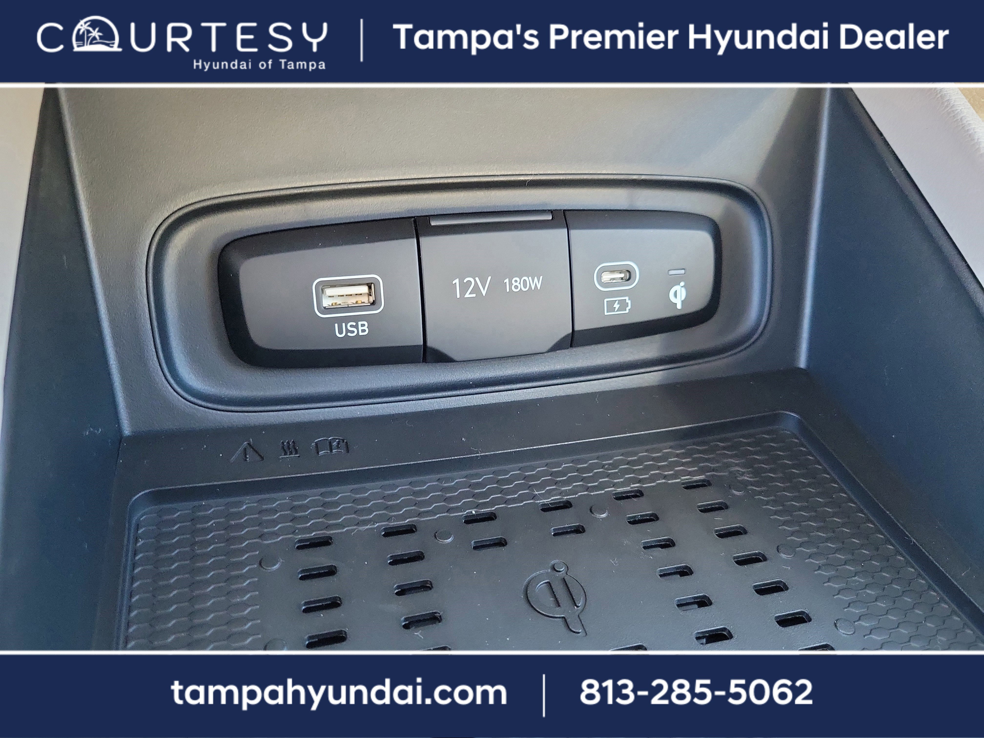 New 2026 Hyundai Venue SEL image 29