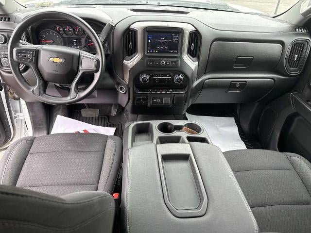 Used 2025 Chevrolet Silverado 2500 Custom w/ Custom Convenience Package AWD/4WD image 17
