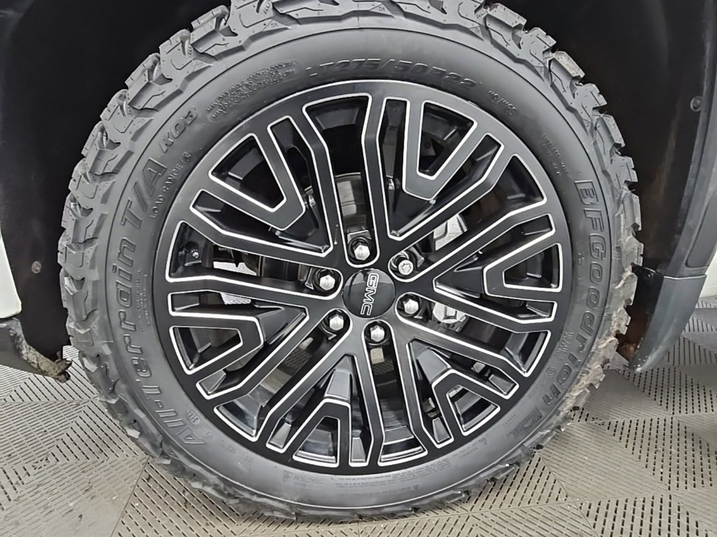 Used 2022 GMC Sierra 1500 Denali Ultimate image 46