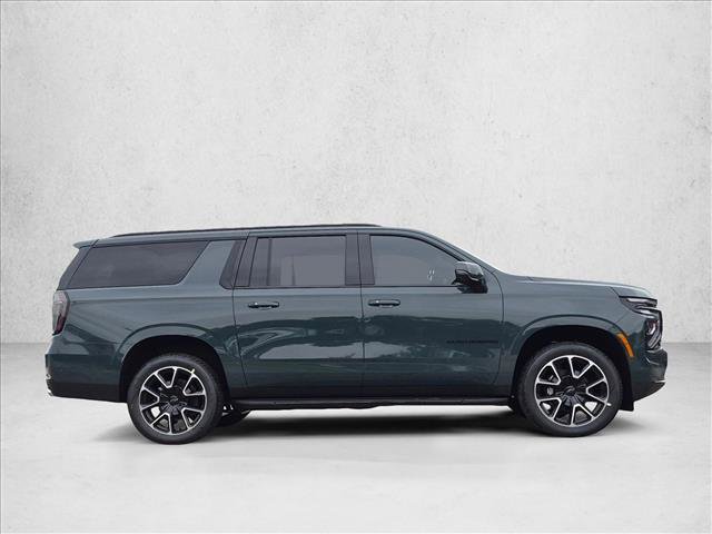 New 2026 Chevrolet Suburban RST w/ Comfort Package AWD/4WD image 4