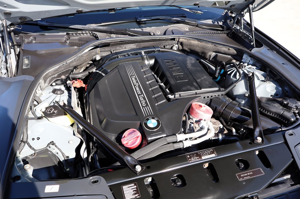 Used 2011 BMW 535i Sedan RWD image 40