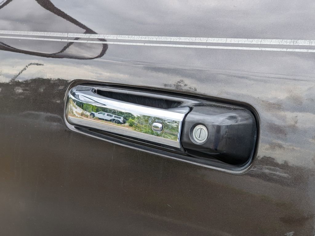 Used 2016 RAM 1500 Laramie w/ Convenience Group AWD/4WD image 25