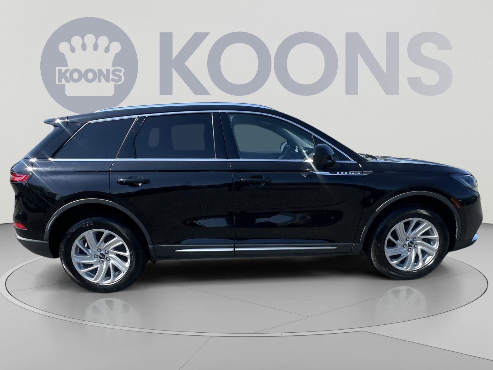 Used 2021 Lincoln Corsair AWD image 12