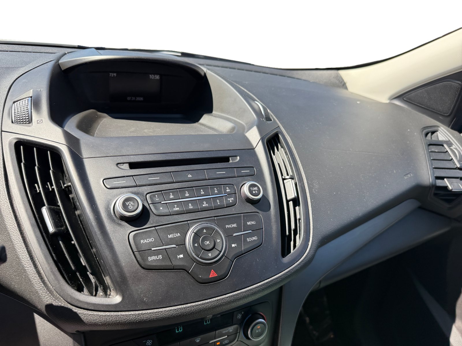 Used 2018 Ford Escape SE FWD image 12