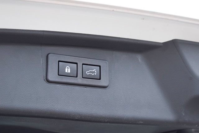 Used 2025 Subaru Outback Onyx Edition AWD/4WD image 4