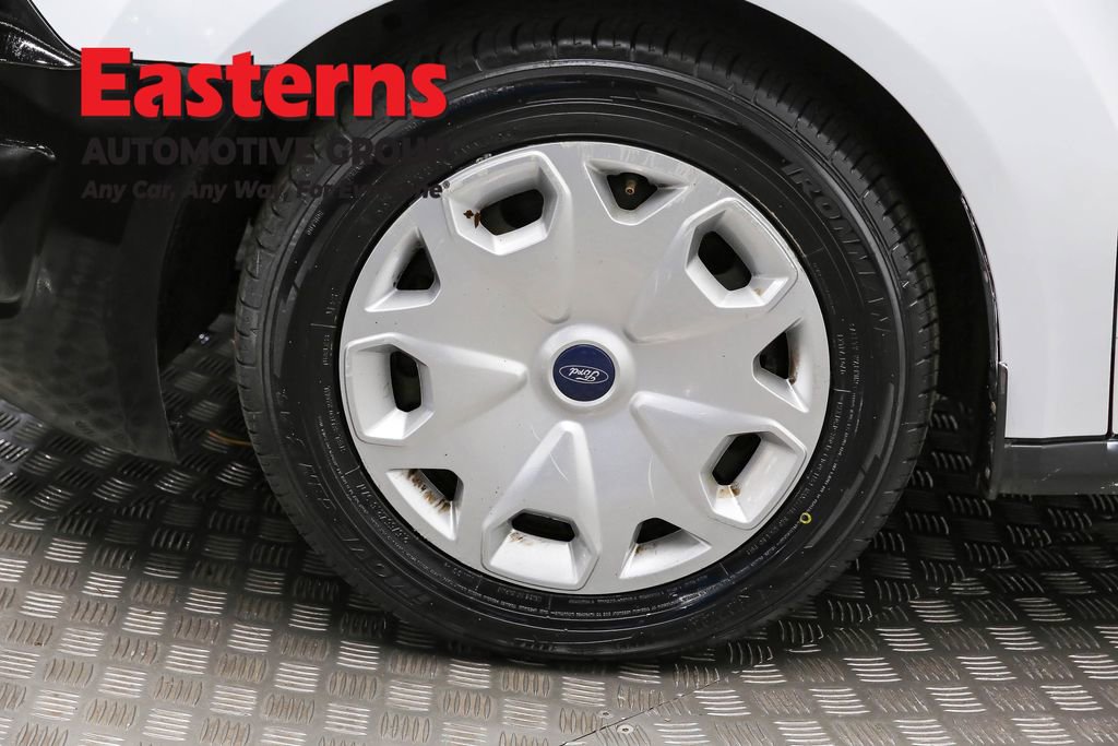 Used 2016 Ford Transit Connect XL image 32