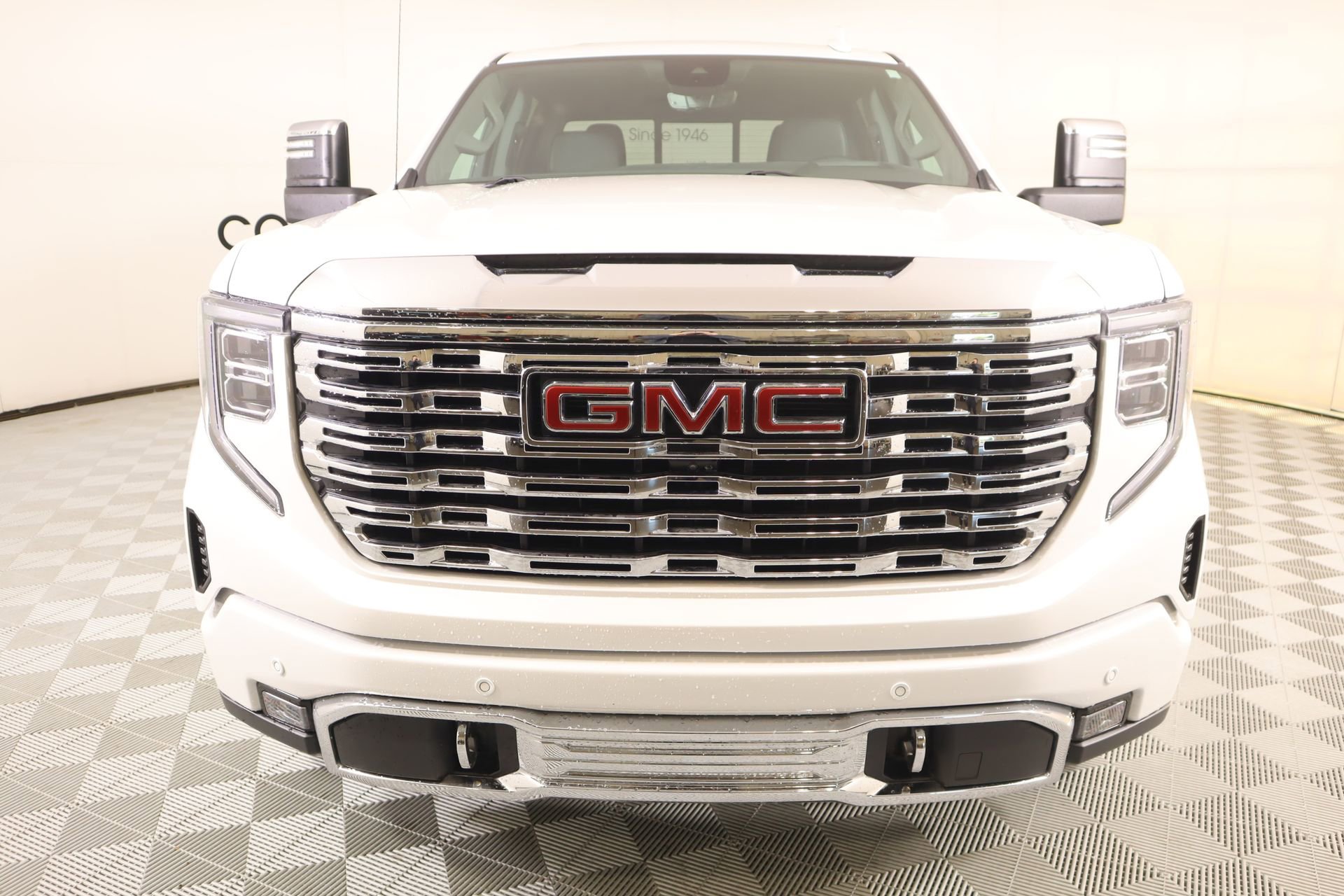 Used 2024 GMC Sierra 1500 Denali w/ Denali Reserve Package image 9