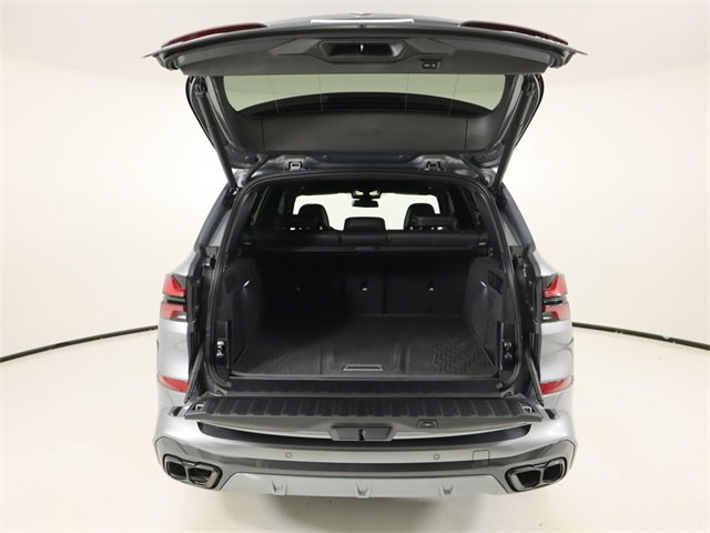 Used 2025 BMW X5 M60i image 23