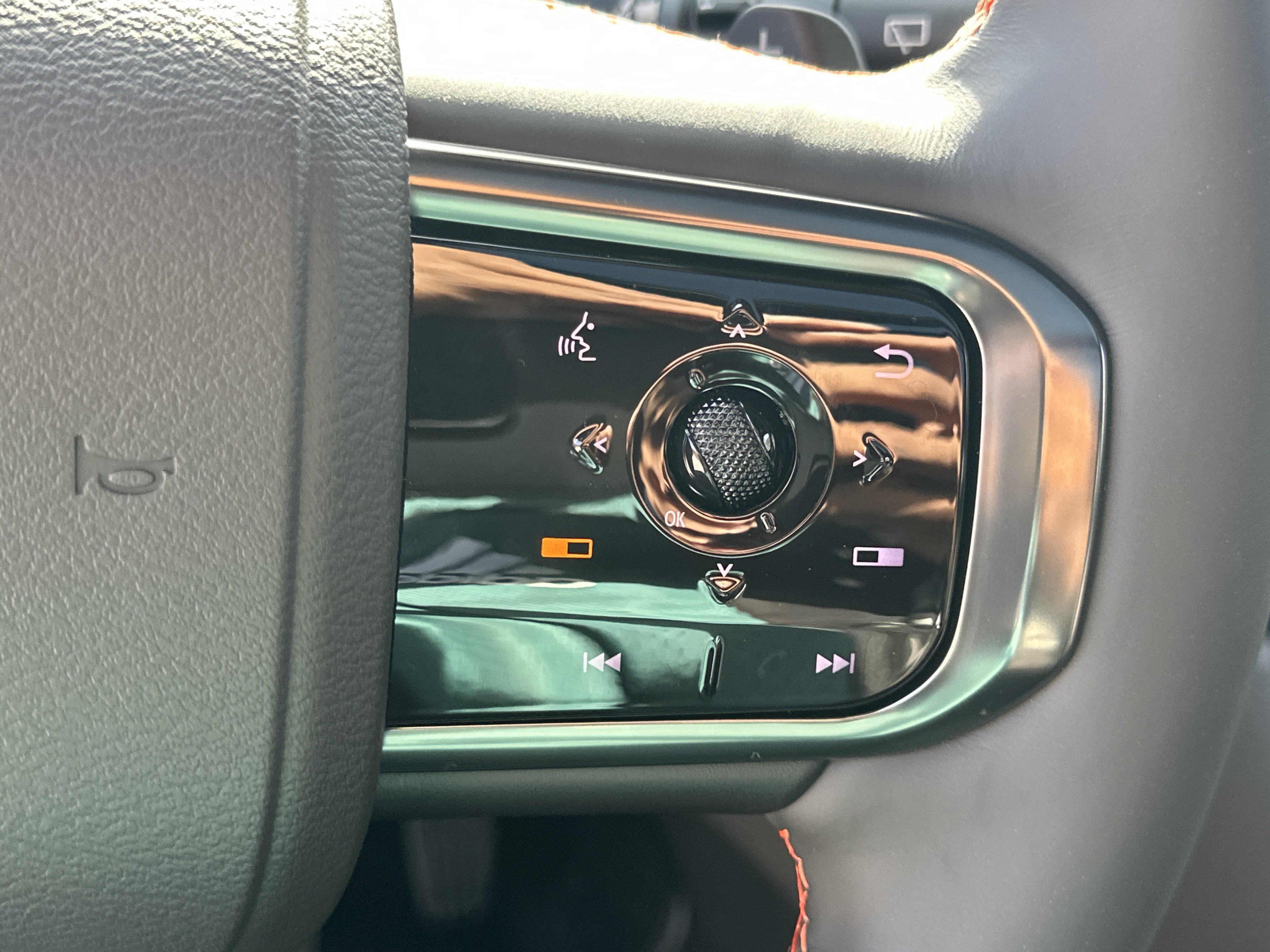 New 2026 Nissan Armada PRO-4X AWD/4WD image 28