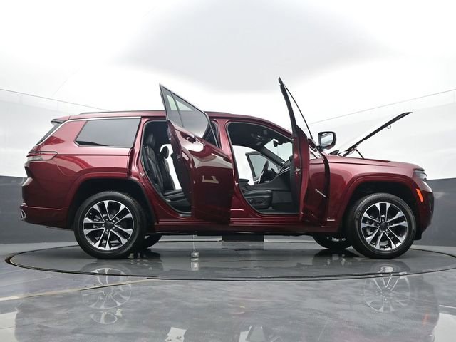 New 2025 Jeep Grand Cherokee L Overland w/ Trailer Tow Package image 63