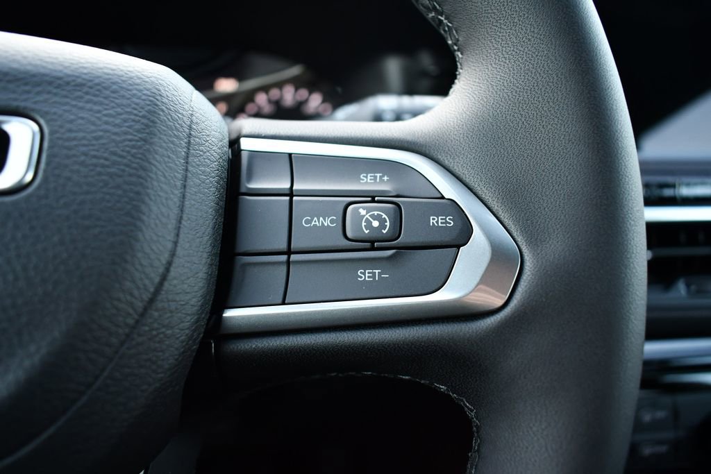 New 2026 Jeep Compass Latitude image 16