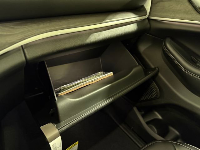 New 2025 Jeep Grand Cherokee Limited w/ Black Appearance Package image 29