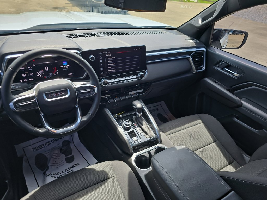 Used 2025 GMC Canyon Elevation w/ Convenience Package image 9