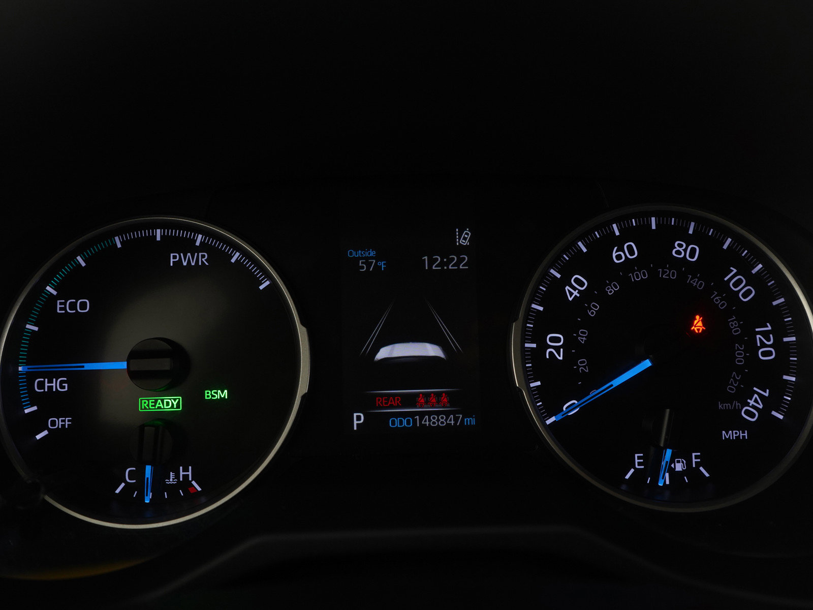 Used 2021 Toyota RAV4 LE image 27