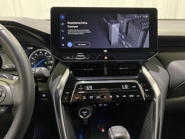 Certified 2024 Toyota Venza XLE image 19