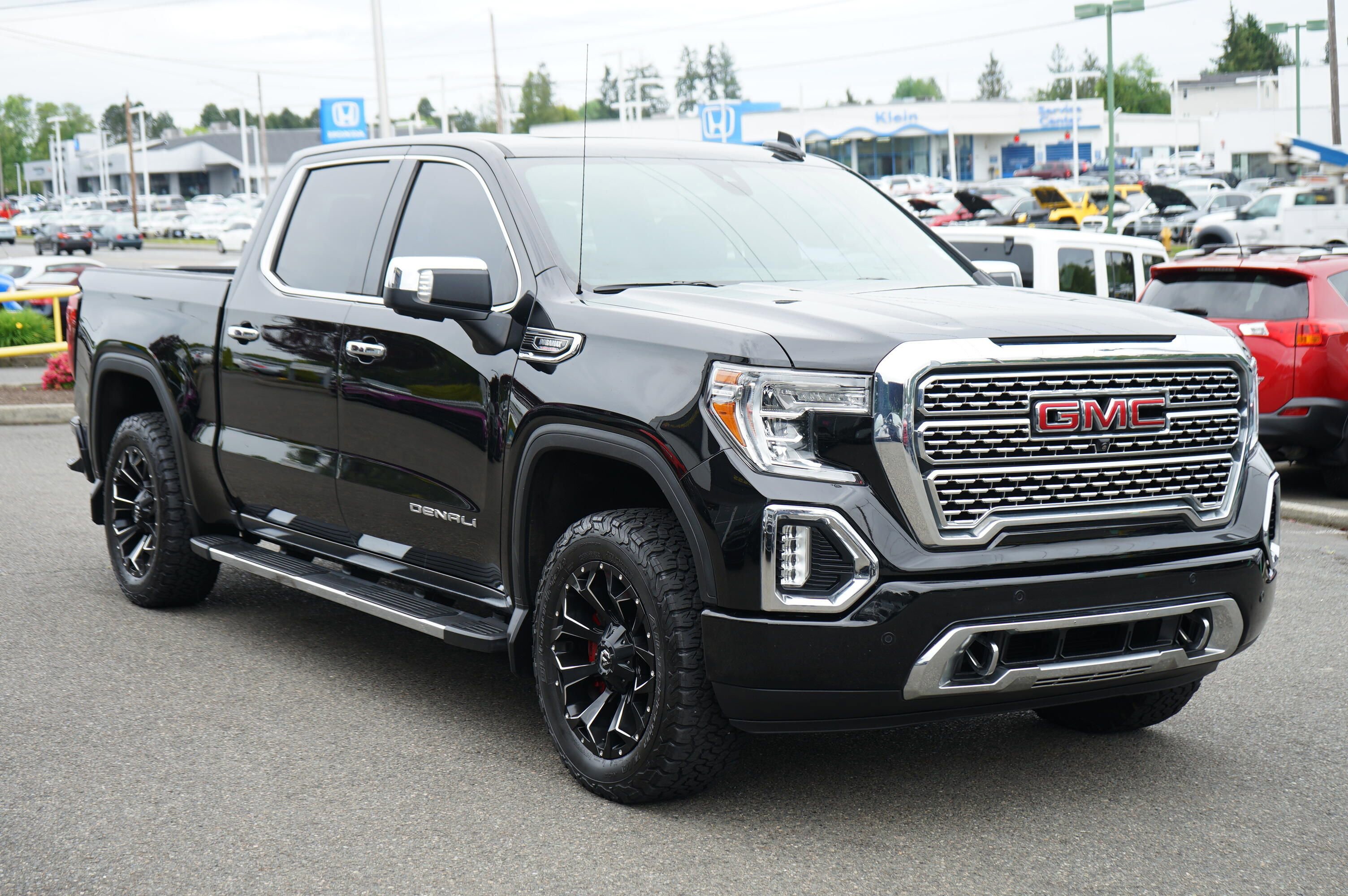 Used 2020 GMC Sierra 1500 Denali w/ Denali Premium Package AWD/4WD image 7